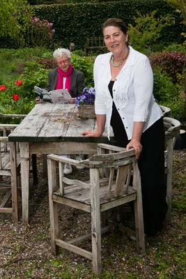 Carry Slee en haar partner Elles van den Berg (foto Marcel Rob) 