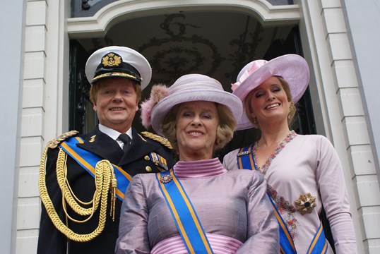 Koefnoen over het koiningshuis Foto Avrotros