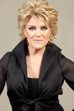 Simone_Kleinsma__Foto_Stage_Entertainment_