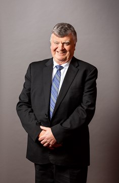 CLAUDE_-_FOTO_ANDREW_ROWAT_273940513