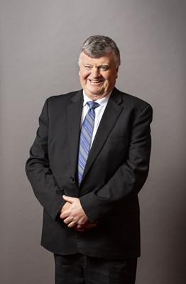 CLAUDE_-_FOTO_ANDREW_ROWAT_273940513