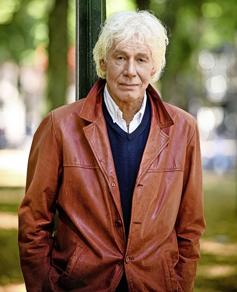 Paul van Vliet in brons